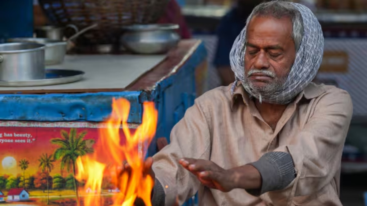 Jalore Weather: जालौर में ठंड से ठिठुर रहे लोग, सर्द हवाओं ने बढ़ा दी कनकनी, अलाव का ले रहे सहारा 