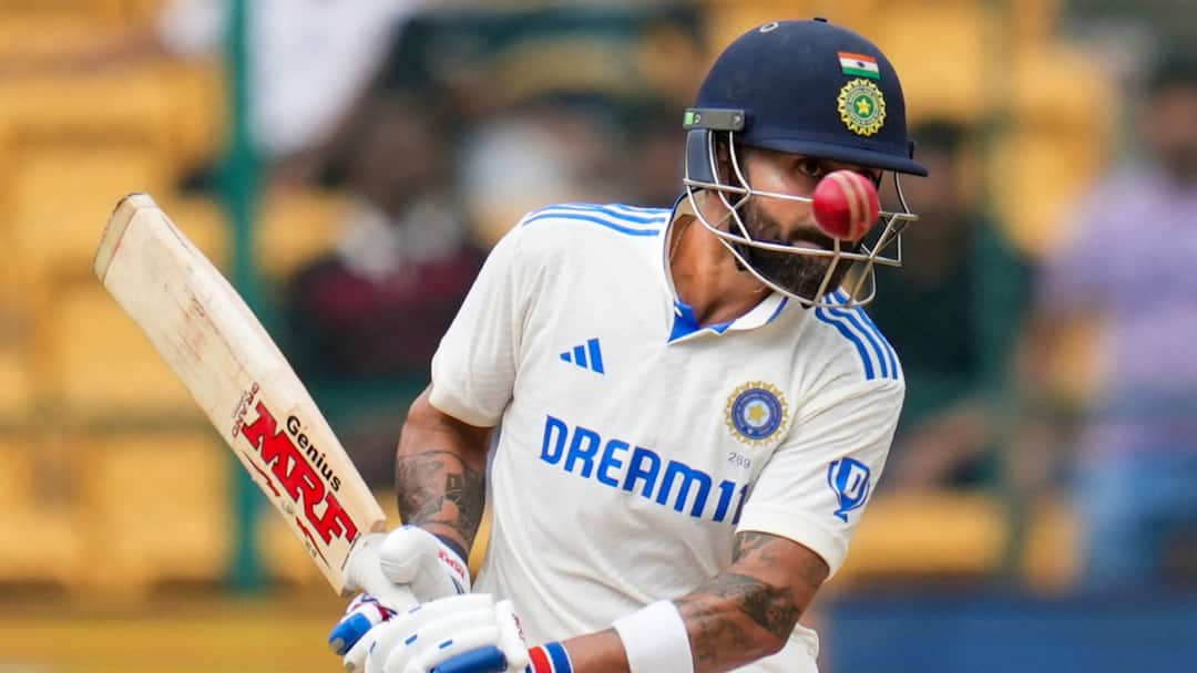 Virat Kohli scored only three test centuries start of 2021 while other fab four Root Smith and Williamson scored many hundred Virat Kohli: विराट कोहली के बल्ले में लग गई 'जंग', विलियमसन-रूट-स्मिथ ने लगा दिया शतकों का अंबार