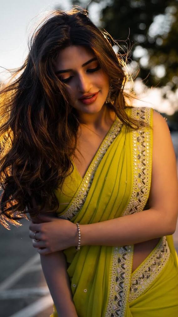 पुष्पा 2 की ये हसीना है रियल लाइफ हीरो