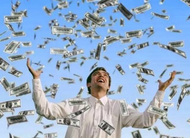 વિશ્વના સૌથી ધનાઢ્ય વ્યક્તિ, જે દર કલાકે કરે છે 67 કરોડની કમાણી, આ રકમથી સેલેરી 100 ગણી ઓછી The second richest person in the world, who earns 67 crores every hour, his salary is 100 times less than this amount વિશ્વના સૌથી ધનાઢ્ય વ્યક્તિ, જે દર કલાકે કરે છે 67 કરોડની કમાણી, આ રકમથી સેલેરી 100 ગણી ઓછી