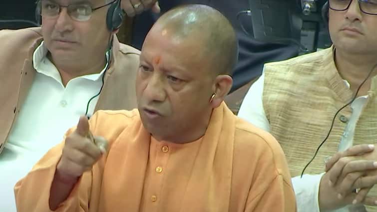यूपी विधानसभा में मुख्यमंत्री योगी आदित्यनाथ का बड़ा बयान- संभल में 209 हिन्दुओं की हत्या हुई