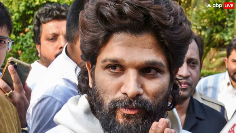 भगदड़ में घायल बच्चे और पीड़ित परिवार से अब तक क्यों नहीं मिले अल्लू अर्जुन? 'पुष्पा 2' एक्टर ने बताई चौंकाने वाली वजह Allu Arjun Pushpa 2 Actor reveal reason of not meeting with Stampede Victim in his post भगदड़ में घायल बच्चे और पीड़ित परिवार से अब तक क्यों नहीं मिले अल्लू अर्जुन? 'पुष्पा 2' एक्टर ने बताई चौंकाने वाली वजह