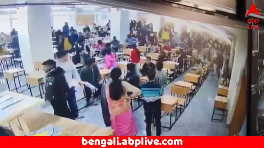 BPSC Controversy Row CCTV Footage Shows Candidates SnatchingTearing Question Papers amidst exam BPSC Exam: পরীক্ষাকেন্দ্রে ঢুকে জোর করে কেড়ে নেওয়া হচ্ছে প্রশ্নপত্র ! এই সরকারি চাকরির পরীক্ষা নিয়ে ফের শুরু বিতর্ক