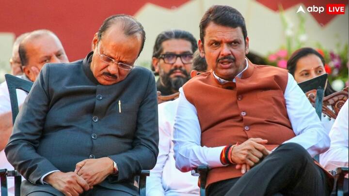 इस कैबिनेट विस्तार में 33 विधायकों ने कैबिनेट मंत्री के रूप में शपथ ली तो वहीं 6 नेताओं ने राज्य मंत्री के रूप में शपथ ली.