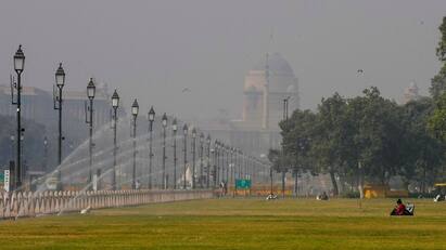 GRAP 4 Reimposed In Delhi As Pollution Level Reaches Severe Category Delhi Air Pollution: பிரதமர் மோடி இருந்துமா..! டெல்லிக்கு வந்த போதாத காலம்,  அமலுக்கு வந்த கட்டுப்பாடுகள் - காரணம் என்ன?