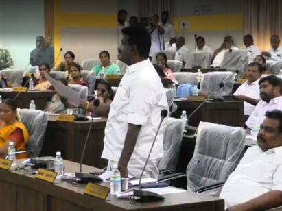 karur Corporation Meeting mayor complaint officials - tnn அரசுக்கும் அமைச்சருக்கும் அவப்பெயர்... பகீர் குண்டை போட்ட மேயரால் அதிகாரிகள் அதிர்ச்சி