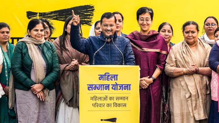 Woman Files Police Complaint Against AAP's 'Mahila Samman Yojna', Alleges Cheating