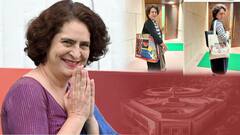 పార్లమెంంట్‌కి రకరకాల హ్యాండ్‌బ్యాగ్‌లతో ప్రియాంక గాంధీ