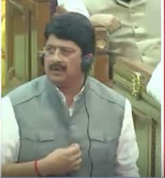 UP Vidhansabha: 'हमने किसी के धर्मस्थल तोड़कर अपने धर्मस्थल नहीं बनाए'- Raja Bhaiya #abpnewsshorts