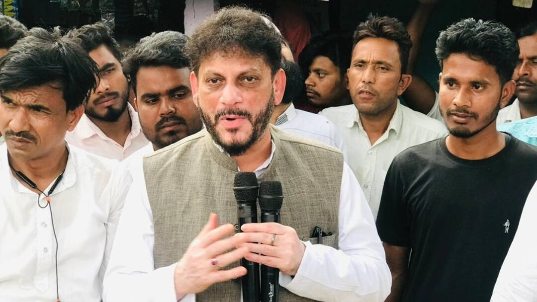 Maharashtra: 'महायुती में अनबन है, एकनाथ शिंदे के...', AIMIM नेता वारिस पठान का बड़ा दावा AIMIM leader waris pathan Claimed discord in Mahayuti Eknath Shinde BJP Ajit Pawar Ashish Shelar Maharashtra: 'महायुती में अनबन है, एकनाथ शिंदे के...', AIMIM नेता वारिस पठान का बड़ा दावा