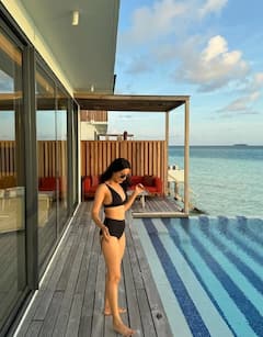 લગ્નના 2 મહિના બાદ બિકિનીમાં જોવા મળી આ ટીવી એક્ટ્રેસ, બોલ્ડ ફિગર જોઈ ચાહકો દંગ