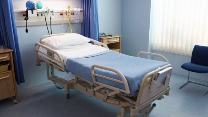 योजना के तहत सिर्फ सरकारी अस्पतालों में ही नहीं बल्कि प्राइवेट अस्पताल में इलाज की सुविधा मिलती है. जिन बच्चों की उम्र 19 साल से कम हैं. वह अपने माता-पिता के वोटर कार्ड पर फ्री इलाज की सुविधा ले सकते हैं.