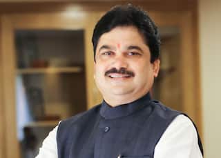 सभापतीपदाची बिनविरोध नेमणूक होणं हे लोकशाहीसाठी चांगलं, नीलम गोऱ्हेंसंदर्भात वरिष्ठ लेवलवर चर्चा, राम शिंदे 