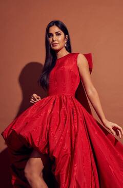 Christmas 2024: आलिया भट्ट से कैटरीना कैफ तक, इन एक्ट्रेसेस के रेड आउटफिट से करें इस क्रिसमस पर खुद को स्टाइल