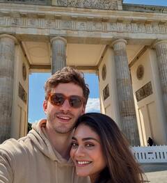 Sreejita De Wedding: जूते पहनकर पति ने लिए फेरे, बंगाली वेडिंग पर ट्रोल हुईं एक्ट्रेस, बोलीं- चर्च में तो चप्पल बाहर नहीं खोलते