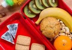 ਕੀ ਤੁਸੀਂ ਵੀ ਬੜੇ ਮਜ਼ੇ ਨਾਲ ਖਾਂਦੇ ਹੋ ਰੈਡੀ ਟੂ ਈਟ ਸਨੈਕਸ? ਜਾਣ ਲਓ ਇਸ ਨਾਲ ਹੋਣ ਵਾਲੇ ਨੁਕਸਾਨ