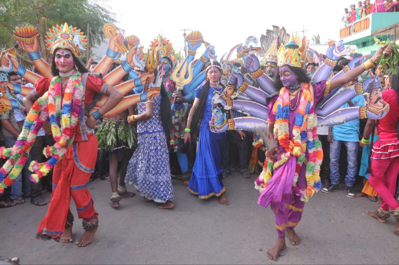 Sankranti 2024: పెద్ద పండగకు మోగిన నెలగంట- పల్లెల్లో సందడి చేస్తున్న హరిదాసులు, బుడజంగాలు