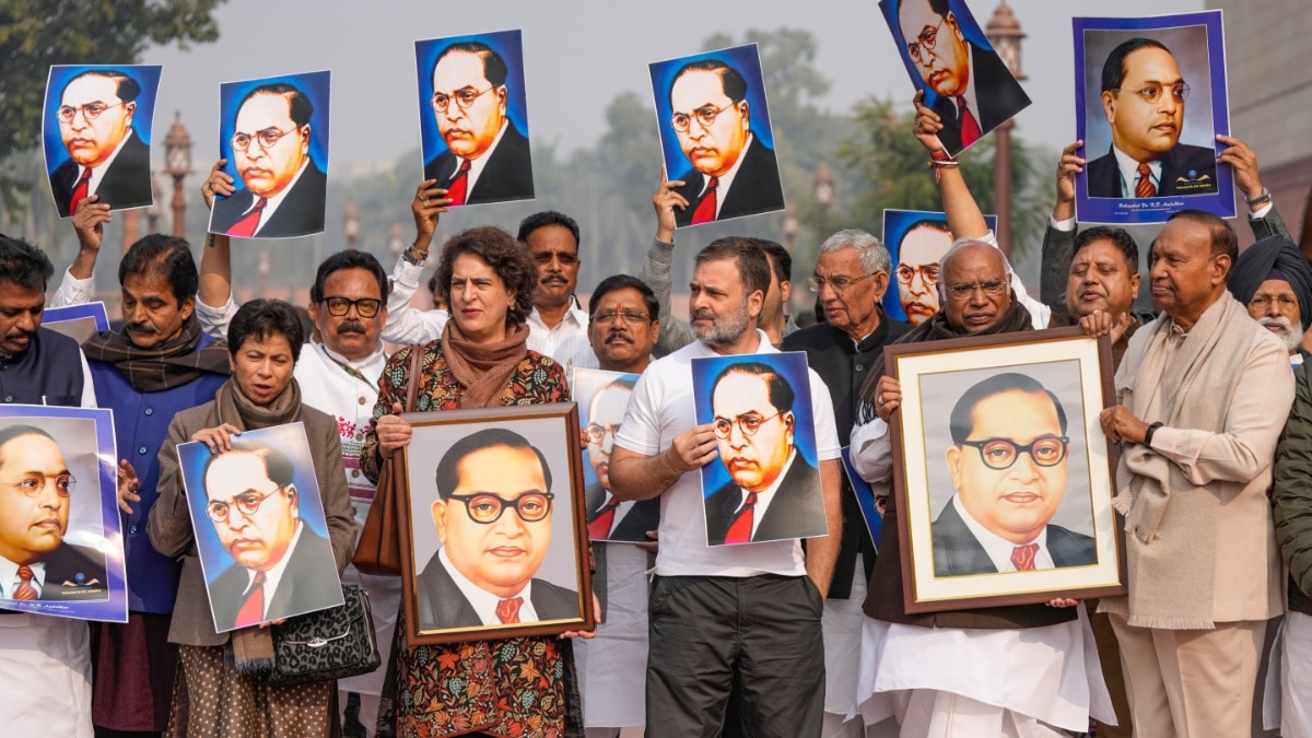 INDIA Bloc Vs Amit Shah Over His Remarks On Ambedkar, Opposition MPs Protest In Parliament