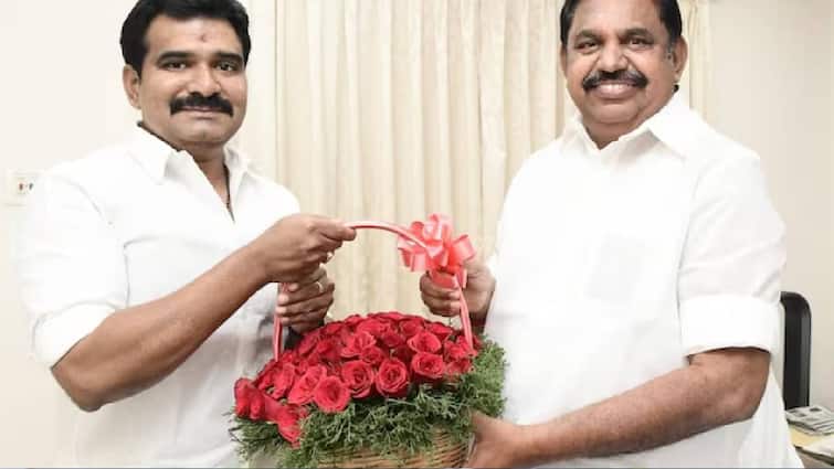 Chennai high court interim ban to nirmal kumar admk it wing secretary arrest அதிமுக ஐ.டி.பிரிவு இணை செயலாளரை கைது செய்ய இடைக்காலத் தடை! - நீதிபதி விதித்த நிபந்தனை