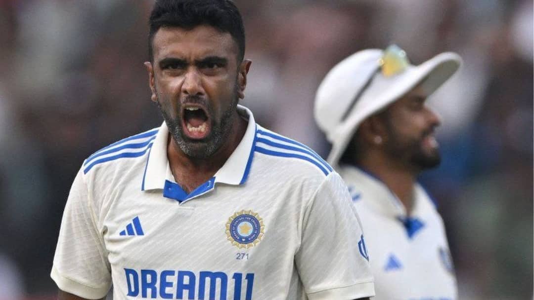 Ravichandran Ashwin : अश्विनचा कसोटी क्रिकेटमधील भीम पराक्रम जो आजवर भारतातील रथी महारथींना सुद्धा गाठता आला नाही! Ravichandran Ashwin potm Test cricket which even the greatest charioteers in India have not been able to match till now Ravichandran Ashwin : अश्विनचा कसोटी क्रिकेटमधील भीम पराक्रम जो आजवर भारतातील रथी महारथींना सुद्धा गाठता आला नाही!