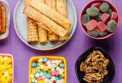 ਕੀ ਤੁਸੀਂ ਵੀ ਬੜੇ ਮਜ਼ੇ ਨਾਲ ਖਾਂਦੇ ਹੋ ਰੈਡੀ ਟੂ ਈਟ ਸਨੈਕਸ? ਜਾਣ ਲਓ ਇਸ ਨਾਲ ਹੋਣ ਵਾਲੇ ਨੁਕਸਾਨ