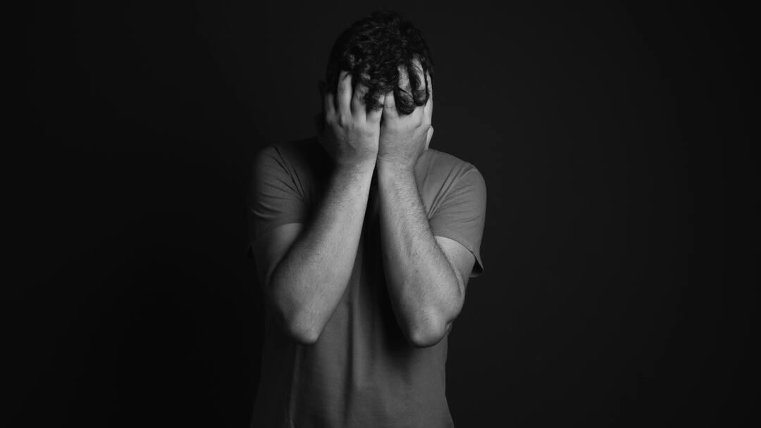 சென்னையில் அதிர்ச்சி... பாலியல் தொல்லையால் மருத்துவமனையில் மாணவர்.. தமிழ் ஆசிரியர் கைது