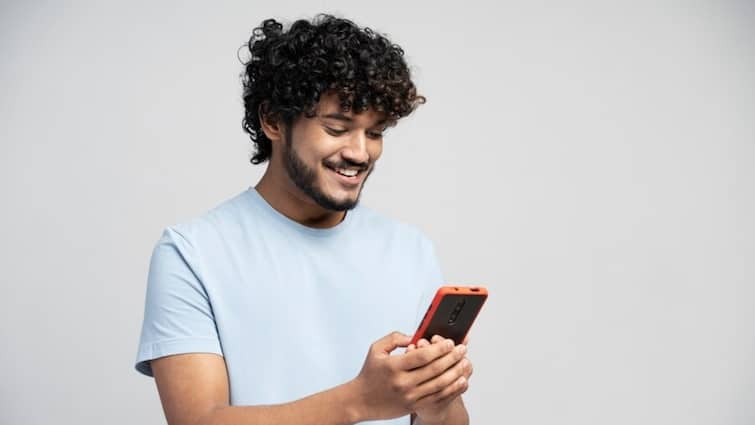 this company is offering 4000 gb data per month and free subscription to many ott apps know details