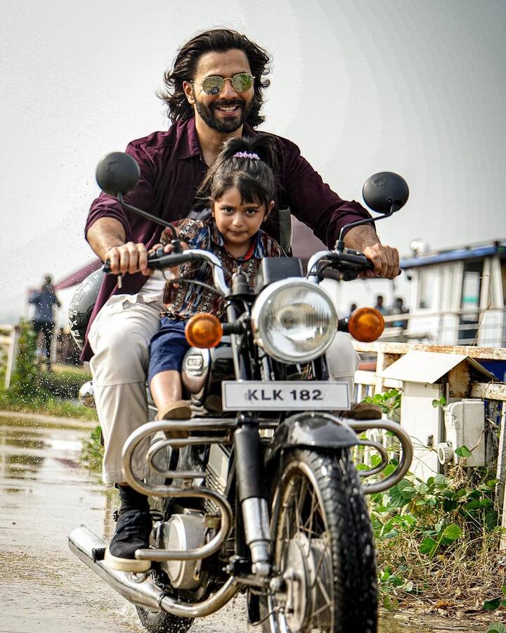 Talking to Pinkvilla, producer Murad Khetani said that the film will be released on 3000 screens across India. The release size of this film will be similar to 'Drishyam-2' released in 2022. 'Drishyam-2' had earned a bumper amount of Rs 230 crore at the box office.