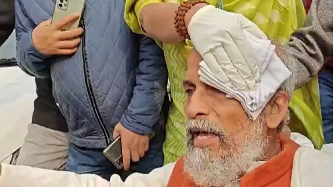 BJP MP Pratap Sarangi Claims Injury After Rahul Gandhi 'Shoved' Him During Parliament Protest Video BJP MP Pratap Sarangi Injured After Rahul Gandhi 'Shoved' Him During Parliament Protest