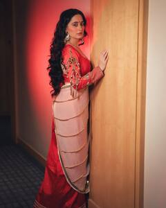 बिग बी की फिल्म से किया था डेब्यू, फिर टीवी पर जमाई धाक, तलाक के बाद बेटी संग लाइफ बीता रही ‘हीरामंडी’ की ये एक्ट्रेस