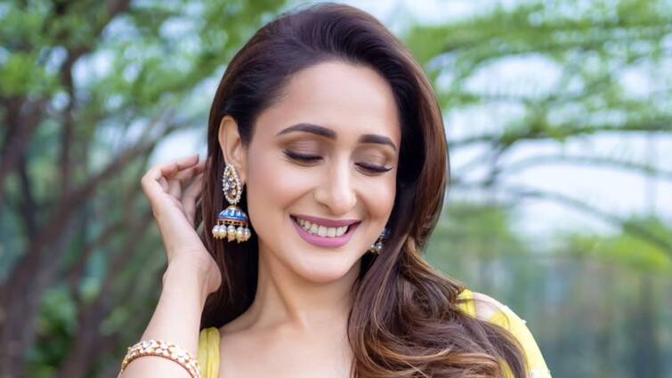 Pragya Jaiswal Looks Graceful In Yellow Saree In Latest Photoshoot; See Pics