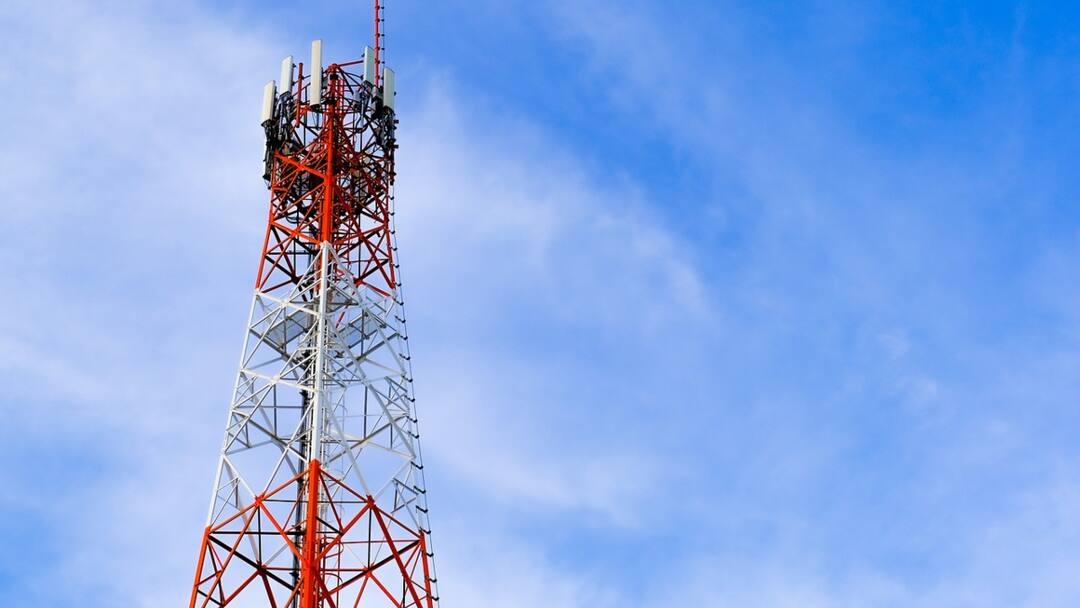 Mobile Users In India: 115 కోట్ల మంది మొబైల్ యూజర్లు - 97 శాతం గ్రామాల్లో మొబైల్ నెట్వర్క్! Total Mobile Users In India Network Coverage Increased Check Details Mobile Users In India: 115 కోట్ల మంది మొబైల్ యూజర్లు - 97 శాతం గ్రామాల్లో మొబైల్ నెట్వర్క్!