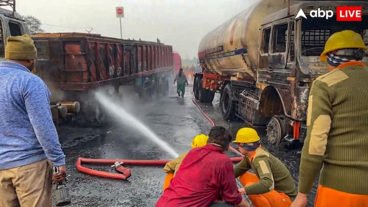 Jaipur LPG Tanker Blast: जयपुर के पुलिस आयुक्त बीजू जॉर्ज जोसेफ ने मीडिया को बताया कि टक्कर में एलपीजी टैंकर के आउटलेट नोजल के टूटने के बाद आग लगी, जिससे गैस रिसाव हुआ.