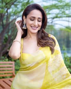 Pragya Jaiswal: అందాలకు ఎల్లో శారీతో కంచె వేసిన అఖండ 2 బ్యూటీ ప్రగ్యా జైశ్వాల్!