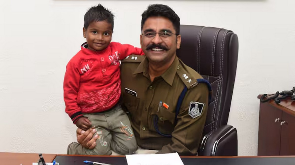 Child Constable: ఐదేళ్లకే పోలీస్‌ అయిన బాలుడు- ఒక్కరోజు కాదు పర్మనెంట్‌గా- మేక్‌ ఏ విష్ కానేకాదు, అదెలాగంటే?