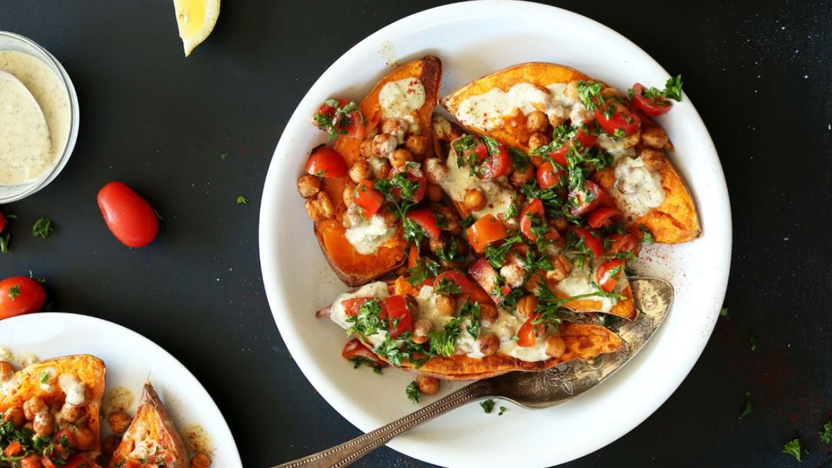 Know How To Make Simple Mediterranean Baked Sweet Potato