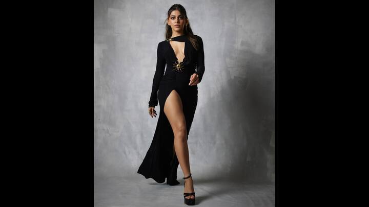 7. Alaya F: Alaya F stuns in a sleek black gown which has thigh high slit, bold and dramatic cut outs, and a beautiful gold embellishment. The glamorous outfit helps the actress make a daring yet chic statement. (Image Source: Instagram/@alayaf)