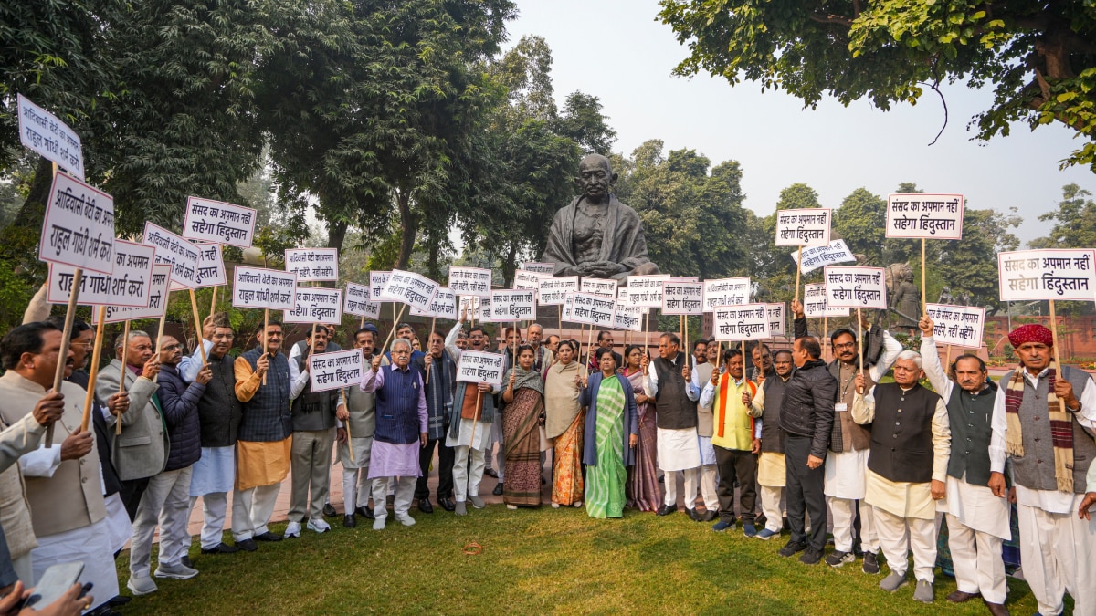 संसद धक्का-मुक्की कांड की जांच करेगी क्राइम ब्रांच, फिर से सीन होगा रिक्रिएट; राहुल गांधी से भी होगी पूछताछ