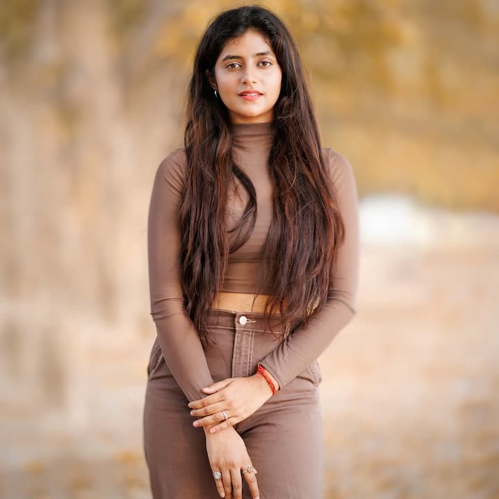 इस सीरीज में संचिता के काम की हर किसी ने तारीफ की है. साल 2004 में पैदा हुई संचिता की उम्र महज बीस साल ही है.