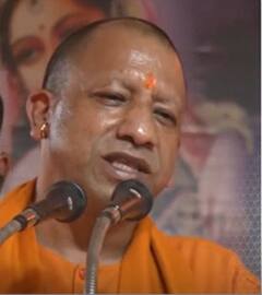 'औरंगजेब के परिवार के लोग रिक्शा चलाते हैं'- CM Yogi | ABP NEWS SHORTS