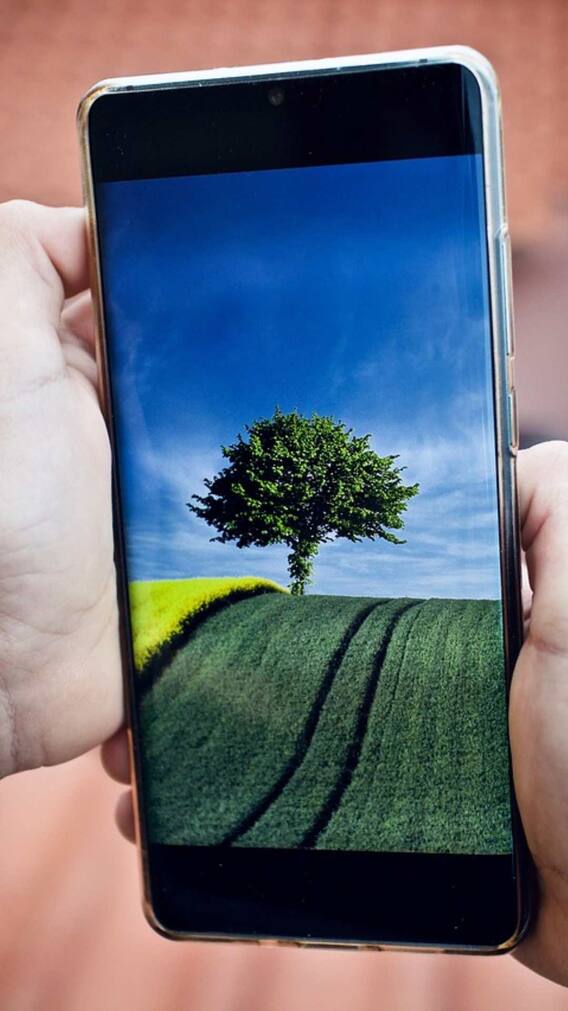 LCD, OLED और AMOLED डिस्प्ले में क्या होता है अंतर! जानें कौन सा होता है बेस्ट