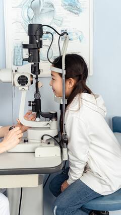 பளிச் பார்வைக்கு... கண் ஆரோக்கியத்திற்கு இனிமே இதெல்லாம் சாப்பிடுங்க!