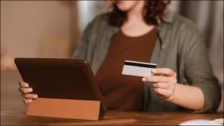 Credit Card से Online Shopping करते समय ध्यान रखें ये बातें, नहीं तो हो जाएगा बड़ा नुकसान