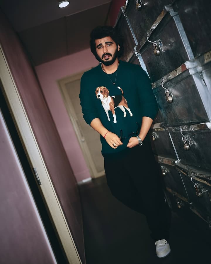 अर्जुन ने आगे कहा कि, लोगों को लगता है कि, “मैं अपने काम की परवाह नहीं करता. कुछ तो ये भी कह देते हैं कि मैं एक्टर बनने के ही लायक नहीं हूं.”