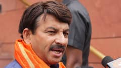 आयुष्मान योजना को लेकर मनोज तिवारी का बड़ा बयान, कहा- 'दिल्ली में लागू न करना गरीबों का अपमान' 