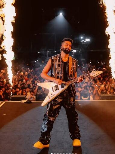 ਦਿਲਜੀਤ ਦੋਸਾਂਝ-ਏਪੀ ਢਿੱਲੋਂ ਵਿਚਾਲੇ ਛਿੜੀ ਤਿੱਖੀ ਬਹਿਸ, ਇੰਝ ਸ਼ੁਰੂ ਹੋਇਆ ਵਿਵਾਦ...