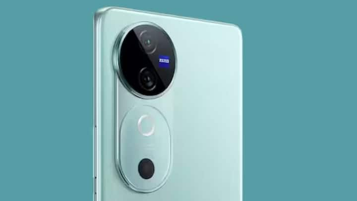 A 50MP camera is provided on the front of the phone for selfies and video calling. This phone gets IP68 rating to protect it from dust. It also has an in-display fingerprint sensor.