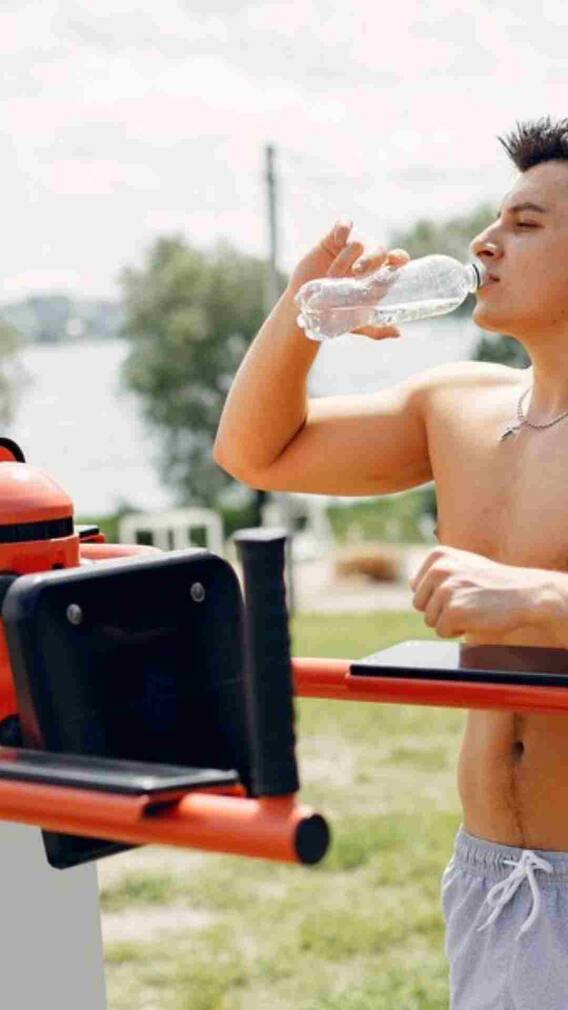 जिम से आने के कितनी देर बाद पीना चाहिए पानी?