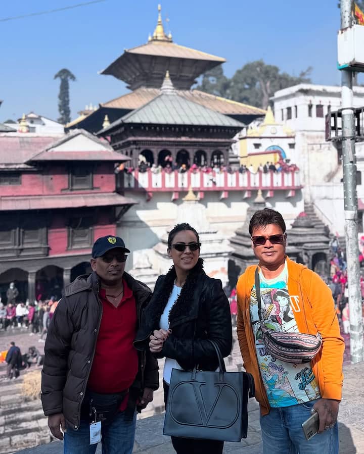 It attracts thousands of pilgrims and tourists from around the world who come to seek blessings and immerse themselves in the spiritual energy of Lord Shiva.