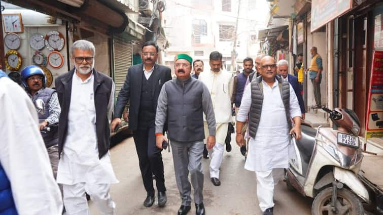 Prabhat Pandey Case Lucknow Police interrogation UP Congress Chief Ajay Rai for two and a half hours ann प्रभात पांडेय केस: ढाई घंटे की पूछताछ के बाद अजय राय बोले- 'पुलिस ने मुझे जूते से दबाया अगर...'